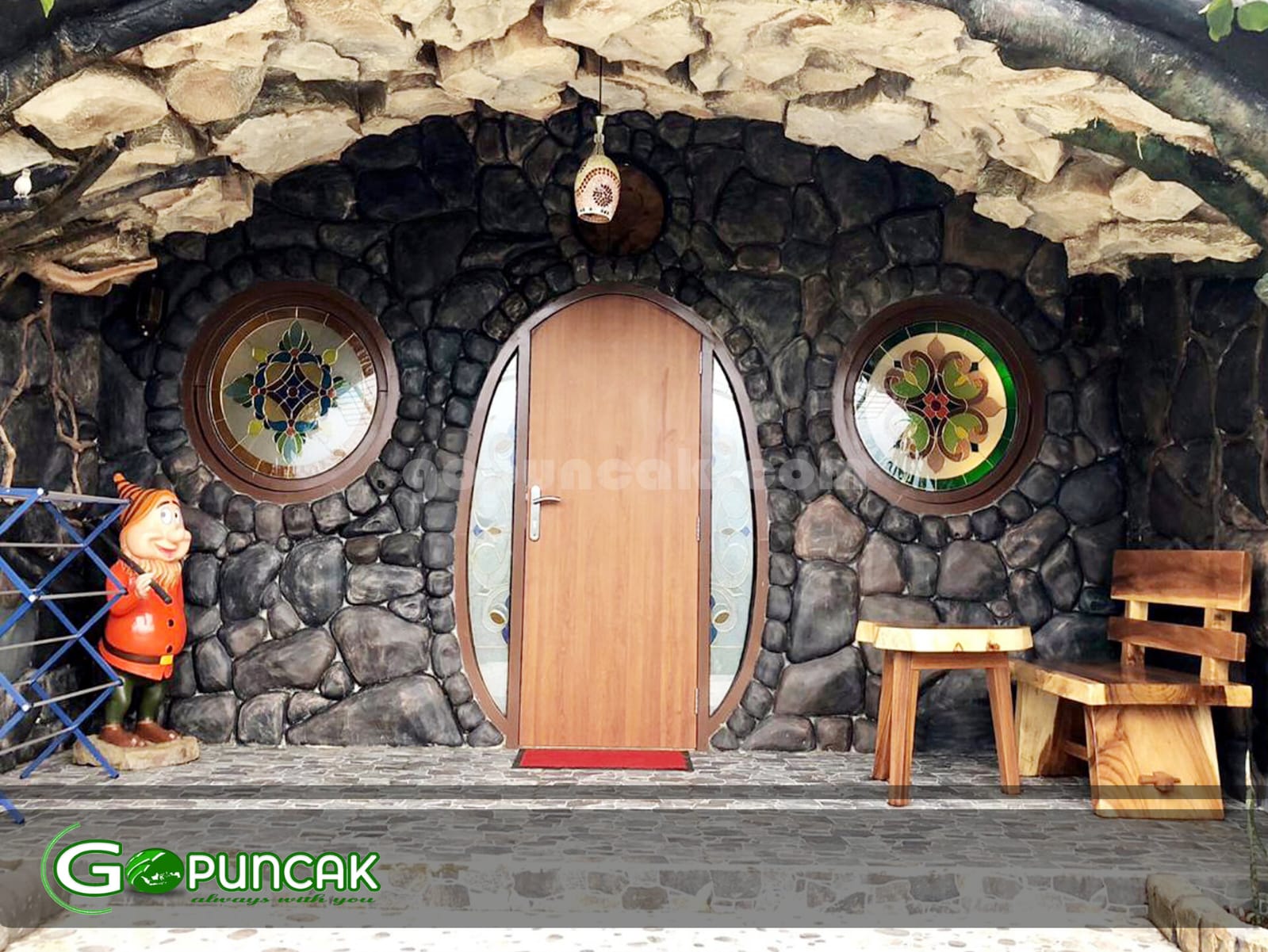 Hotel Seruni Puncak Seruni Hobbit House - Goblin